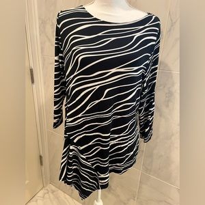 Chico’s Women’s Waves Printed Top 3/4 SLV Top India Ink Size 1 NWT